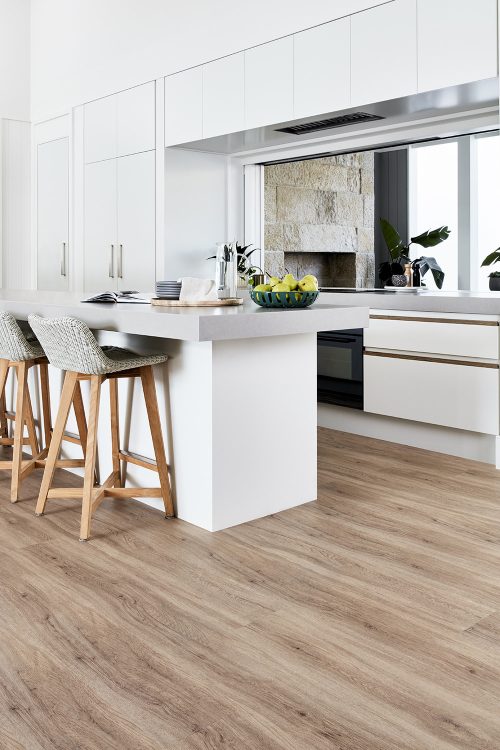 PreferenceFloors_0891_Malabar_kitchen_Hamptons-500x750 (1)